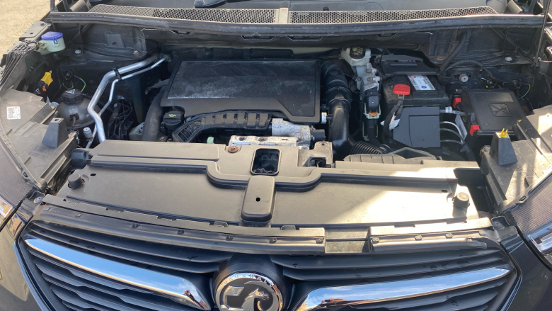 Vauxhall Grandland X 1.2 Turbo Sport Nav 5dr Petrol Hatchback